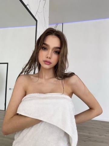 Алина